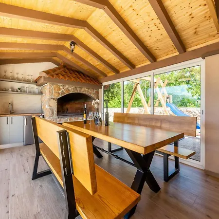 Holiday House Seaview, Rovanjska