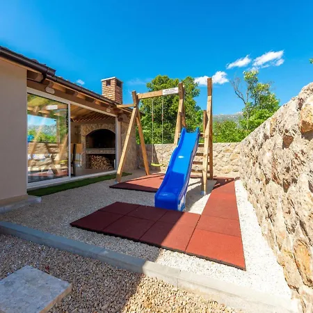 Villa Holiday House Seaview, *