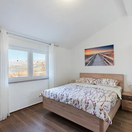 Villa Holiday House Seaview, *