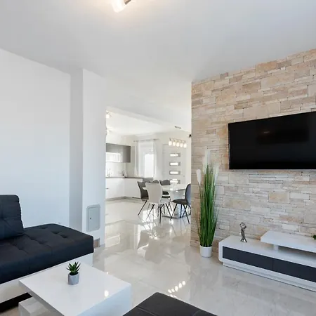 빌라 Holiday House Seaview,